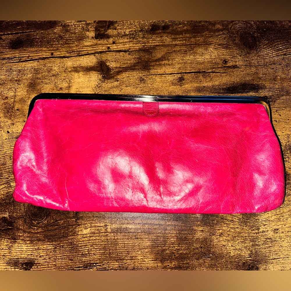 HOBO unique magnetic snap clutch